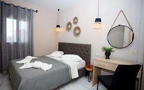 Greka Apartments